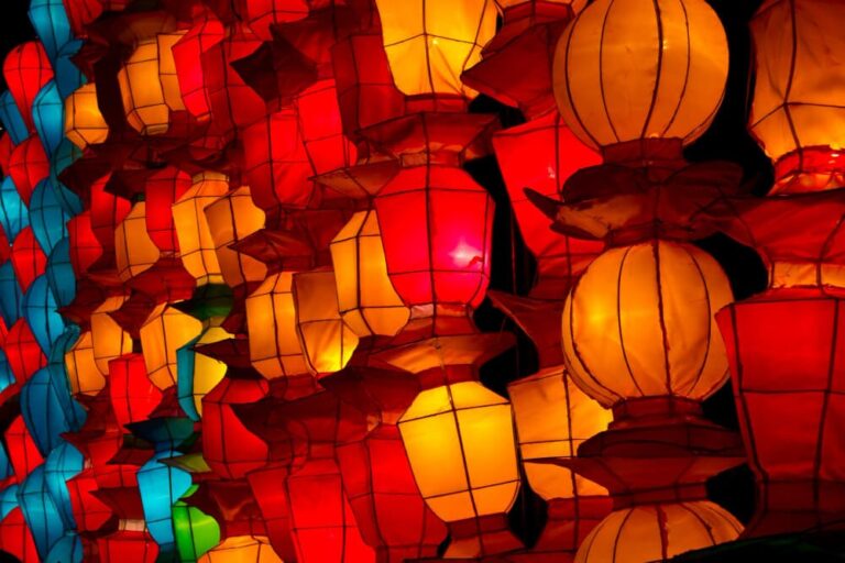 Symbolika kolorów w Chinach – dlaczego warto ją znać?